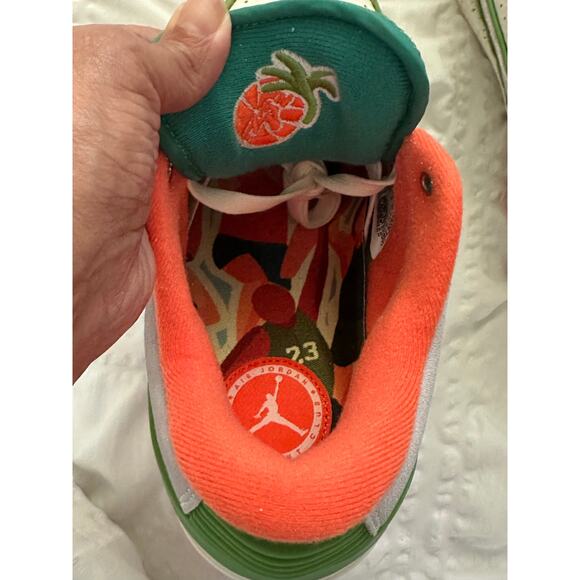 Air Jordan Titan 2 Women's Retro Low Sail/Safety Orange/Chlorophyll size 9.5 New - Picture 14 of 17